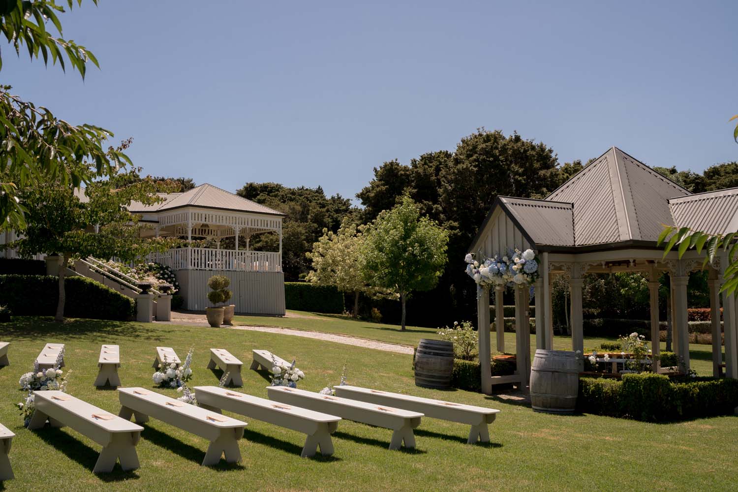 Elegant Outdoor Wedding at Hedges Estate