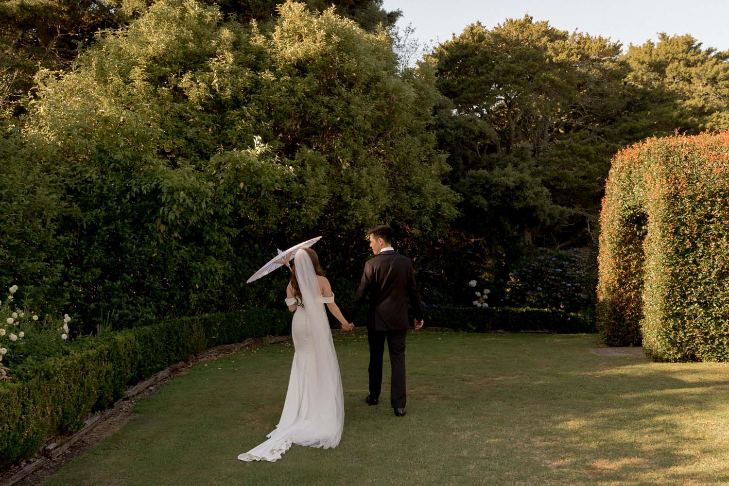 Elegant Outdoor Wedding at Hedges Estate