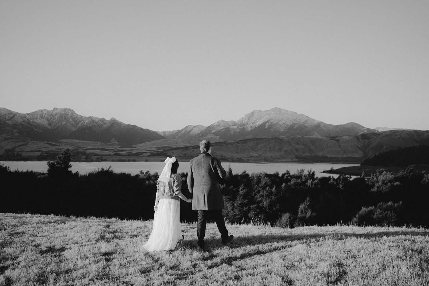 Intimate Elopement Wedding at Glendhu Bay